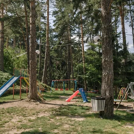 호텔 Eco Zdravetz 3*