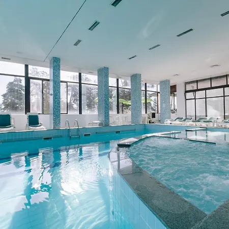 호텔 Eco Zdravetz 3*